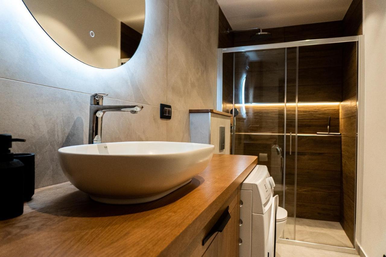Modern Apartment Leon ゴズ・マルチュリェク エクステリア 写真